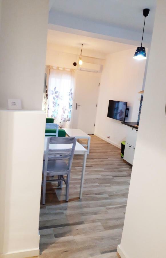 Acogedor Apartamento Centro Benalmadena Apartment Bagian luar foto